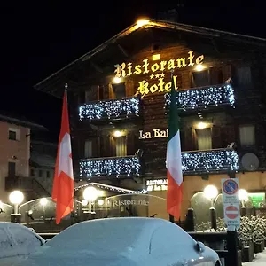La Hotel